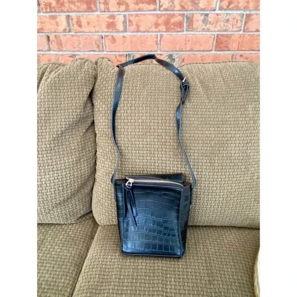 Missguided Bags Missguided Black Croc Shoulder Bag Poshmark